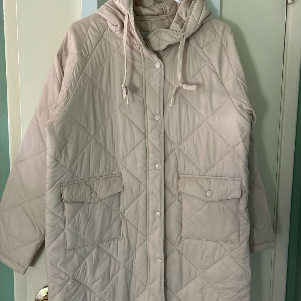 Women's Quilted Hooded Jacket